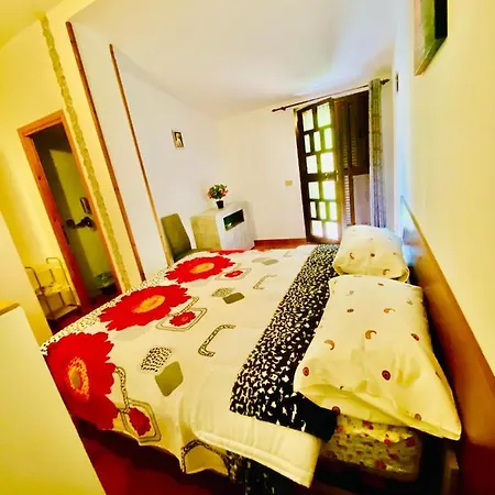 Agriturismo Pianezze בית חווה *